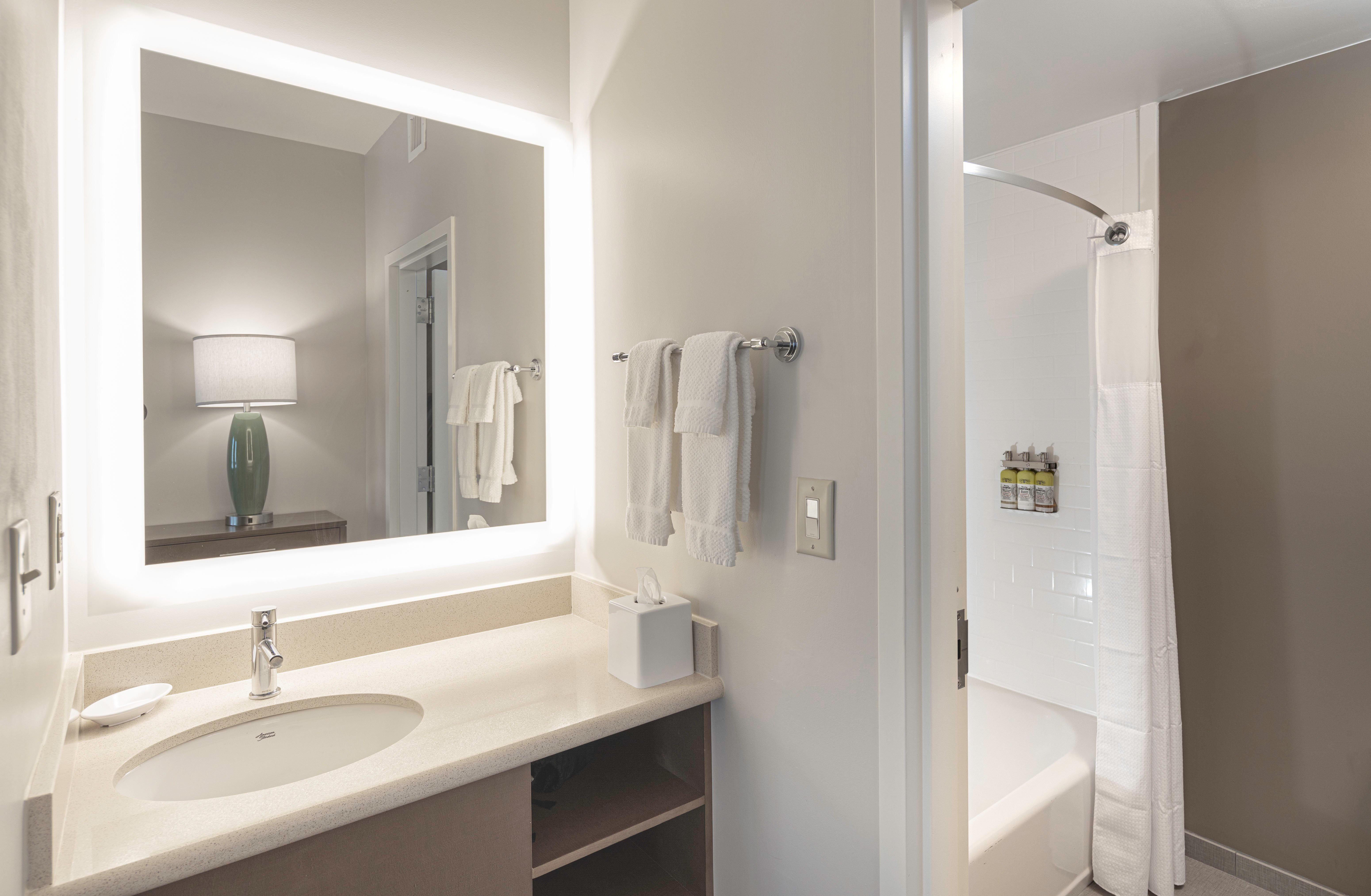 Staybridge Suites Montgomery - Downtown By Ihg מראה חיצוני תמונה