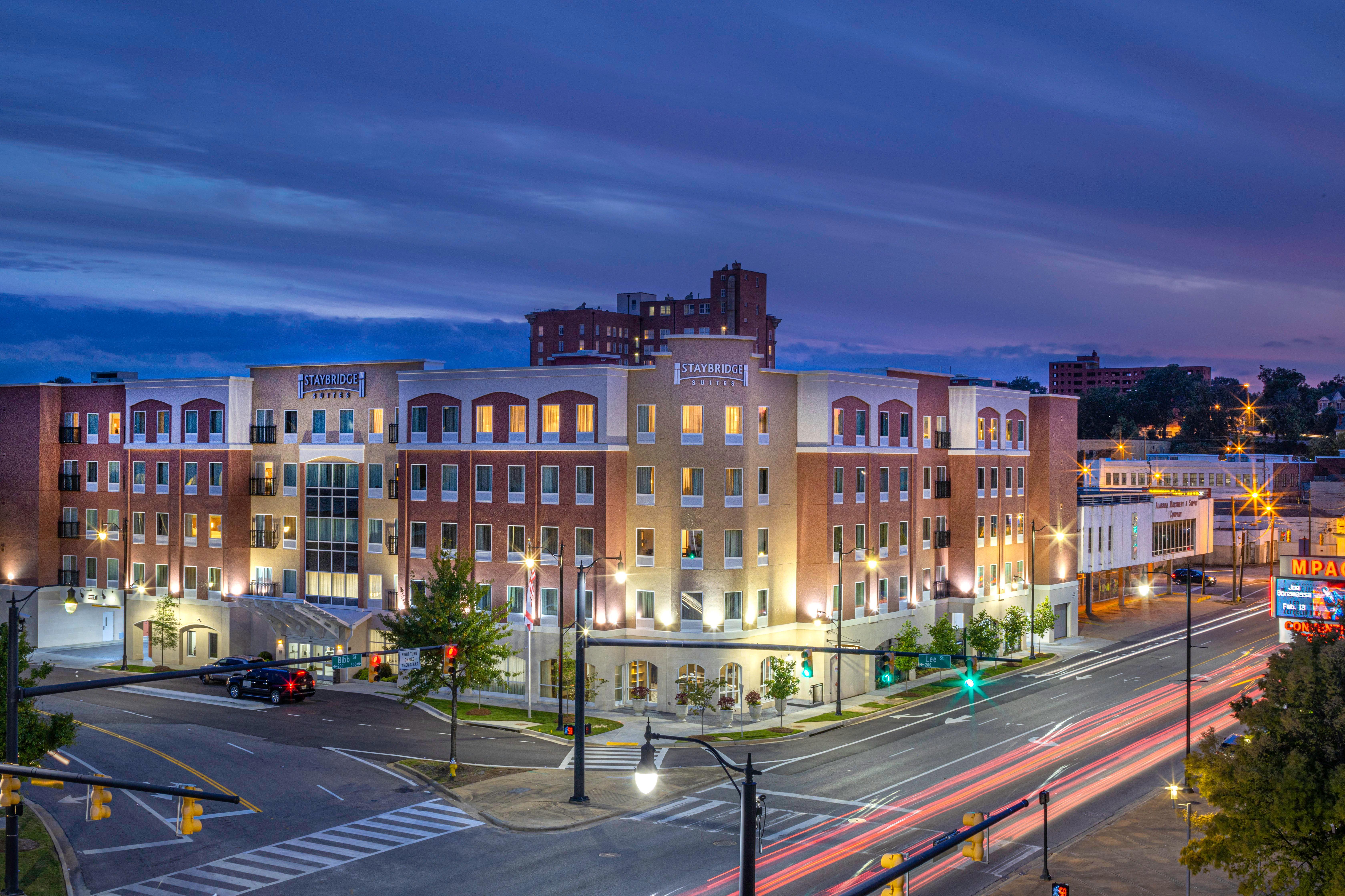 Staybridge Suites Montgomery - Downtown By Ihg מראה חיצוני תמונה