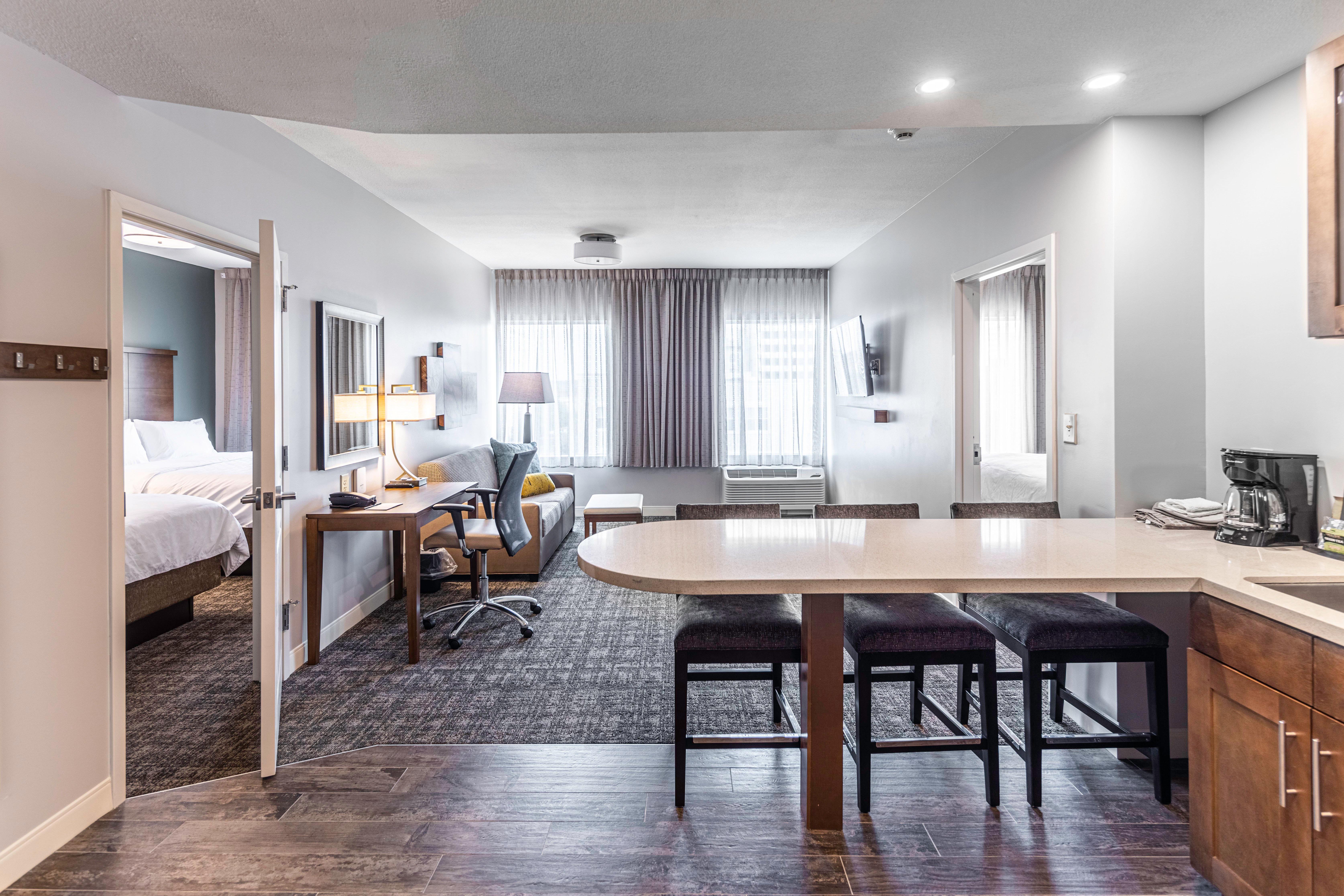 Staybridge Suites Montgomery - Downtown By Ihg מראה חיצוני תמונה